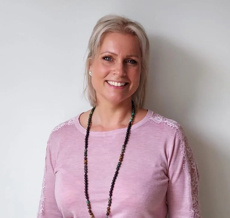 Holly Karuthasami, Company Director